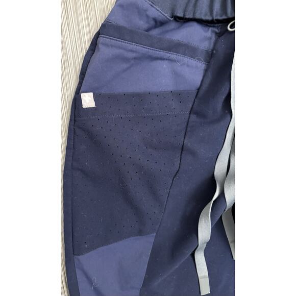 Figs Women’s Navy Blue Technical Collection Scrub Pants Size Small - Picture 2 of 7